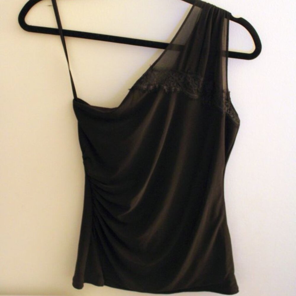 Women's White House Black Market - Size XS - One Shoulder Blouse - Black